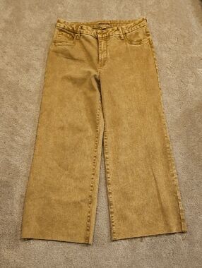 Kut from the Kloth Wide Leg Pants in Light Brown/Tan